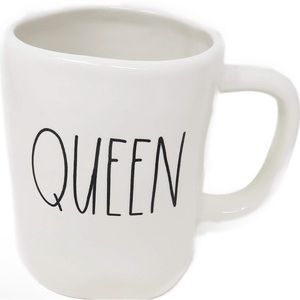 Rae Dunn “Queen” mug